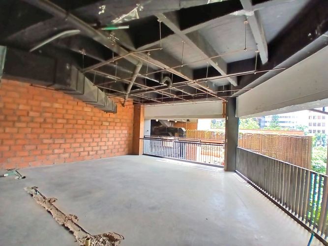 Local en Venta en El Poblado, Medellín - Miniatura 8