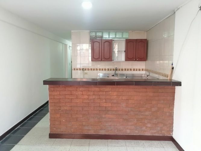 Apartaestudio en Arriendo en Buenos aires, Medellín - Miniatura 2