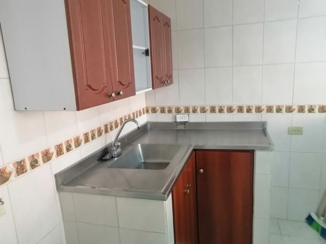 Apartaestudio en Arriendo en Buenos aires, Medellín - Miniatura 5