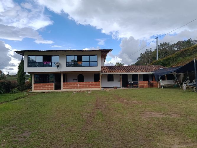 Finca en Arriendo en Guarne - Imagen 1