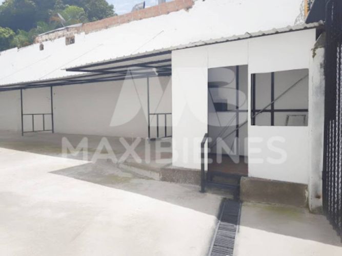 Parqueadero en Arriendo en La floresta, Medellín - Miniatura 2