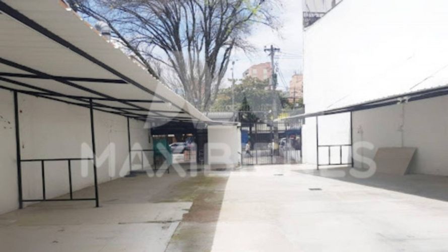 Parqueadero en Arriendo en La floresta, Medellín - Miniatura 6