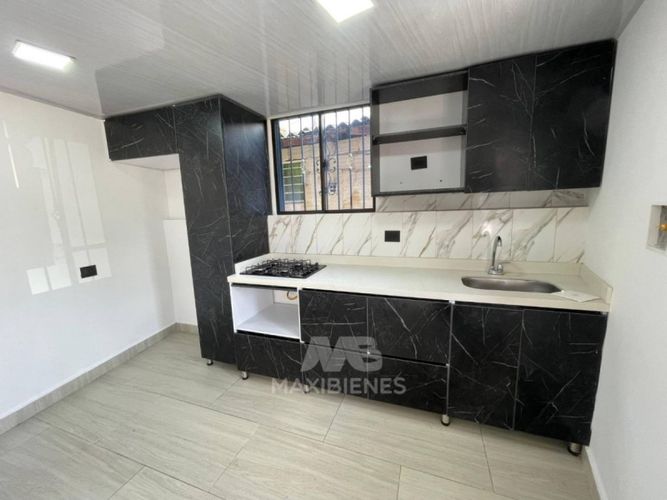 Apartaestudio en Arriendo en Granizal, Medellín - Miniatura 4