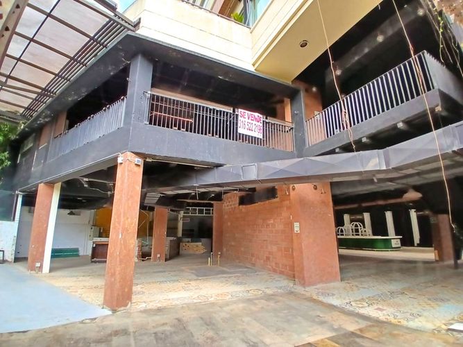 Local en Venta en El Poblado, Medellín - Miniatura 4