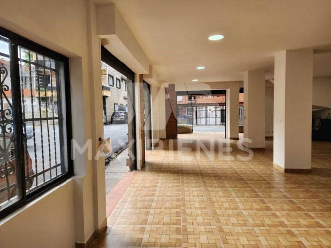 Local en Arriendo en Santa lucia, Medellín - Miniatura 2