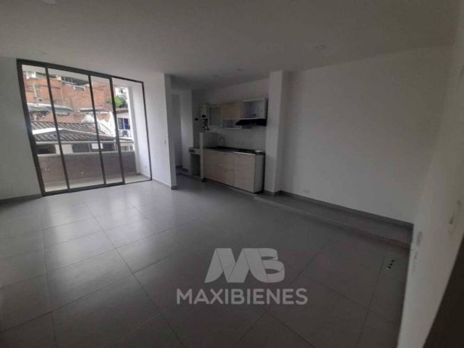 Apartaestudio en Arriendo en Boston, Medellín - Imagen 1