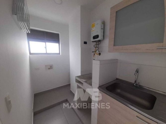 Apartaestudio en Arriendo en Boston, Medellín - Miniatura 5