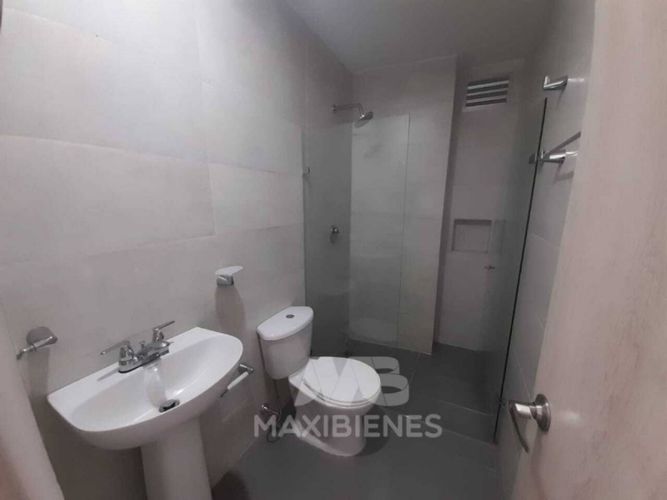 Apartaestudio en Arriendo en Boston, Medellín - Miniatura 10
