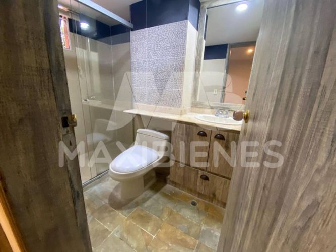Apartaestudio en Arriendo en El Poblado, Medellín - Miniatura 4