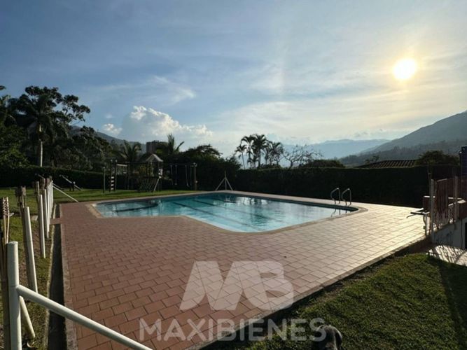 Finca en Arriendo en San juan de la tasajera, Copacabana - Miniatura 9
