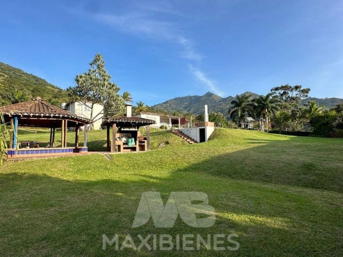 Finca en Arriendo en San juan de la tasajera, Copacabana - Miniatura 15
