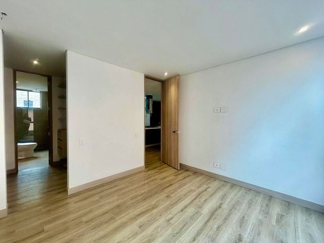 Apartaestudio en Venta en San patricio, Bogotá - Miniatura 2
