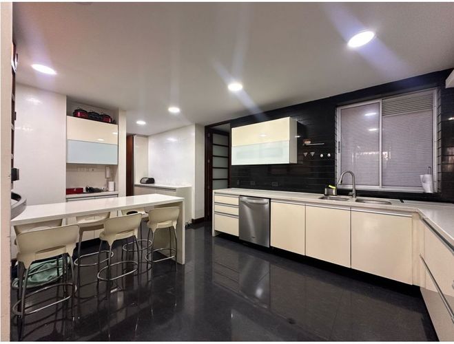 Apartamento en Arriendo en El Virrey, Bogotá - Miniatura 7