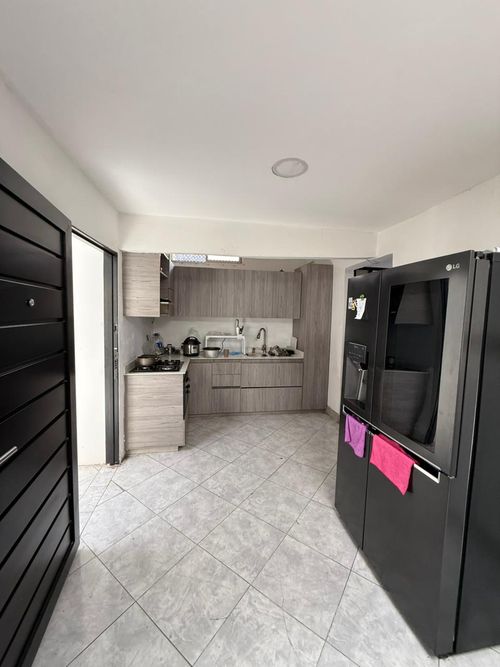 Edificio en Venta en Laureles, Medellín - Miniatura 2