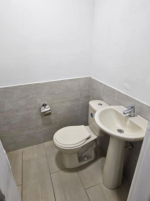 Edificio en Venta en Laureles, Medellín - Miniatura 3