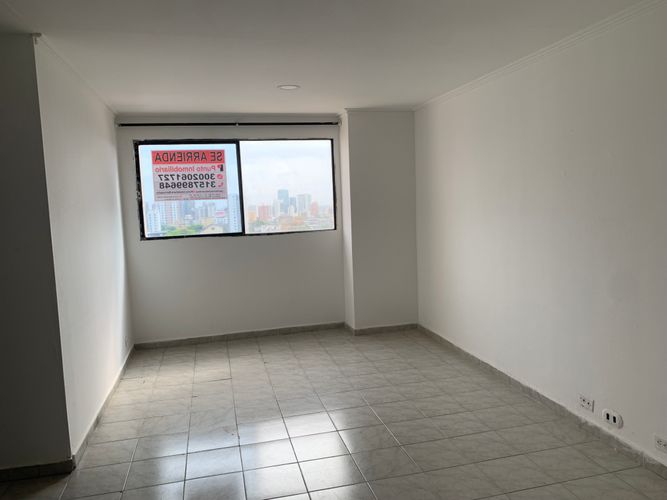 Apartamento en Arriendo en Ciudad jardin, Barranquilla - Miniatura 2
