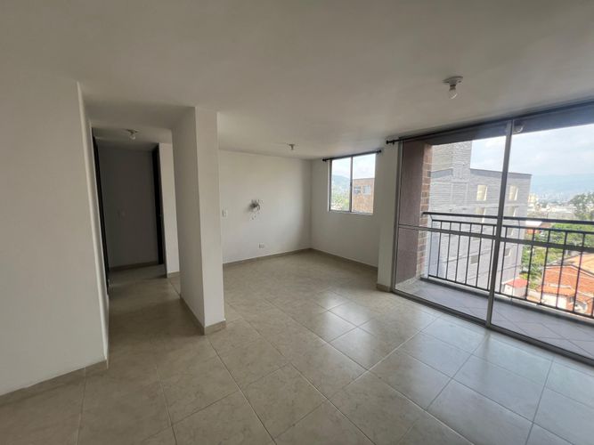 Apartamento en Arriendo en Sabaneta - Miniatura 4