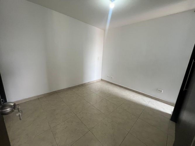 Apartamento en Arriendo en Sabaneta - Miniatura 9