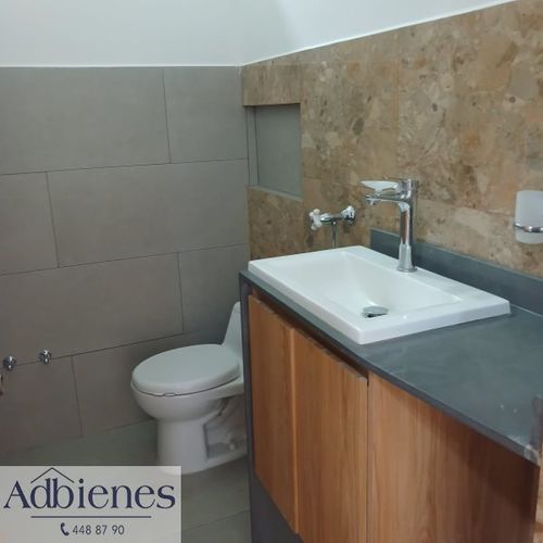 Local en Arriendo en Simon bolivar, Medellín - Miniatura 2