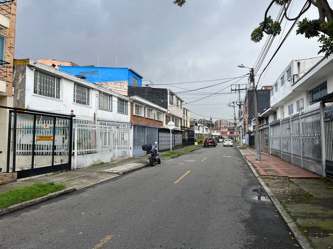 Oficina en Arriendo en Engativá, Bogotá - Imagen 1