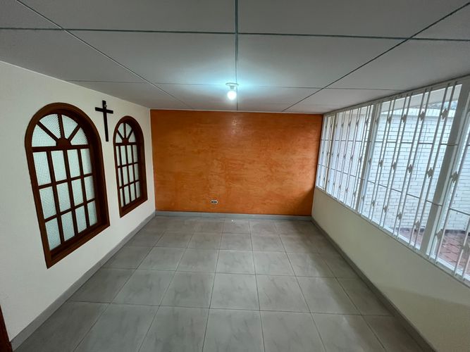 Oficina en Arriendo en Engativá, Bogotá - Miniatura 12