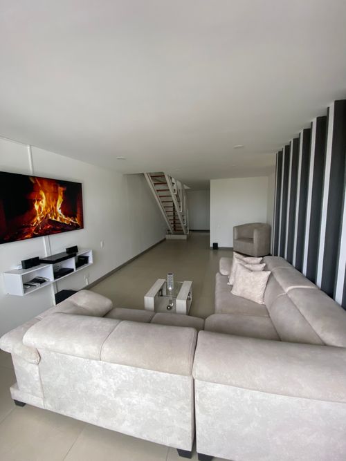 Apartamento en  Venta en Ciudad jardin, Cali - Miniatura 2