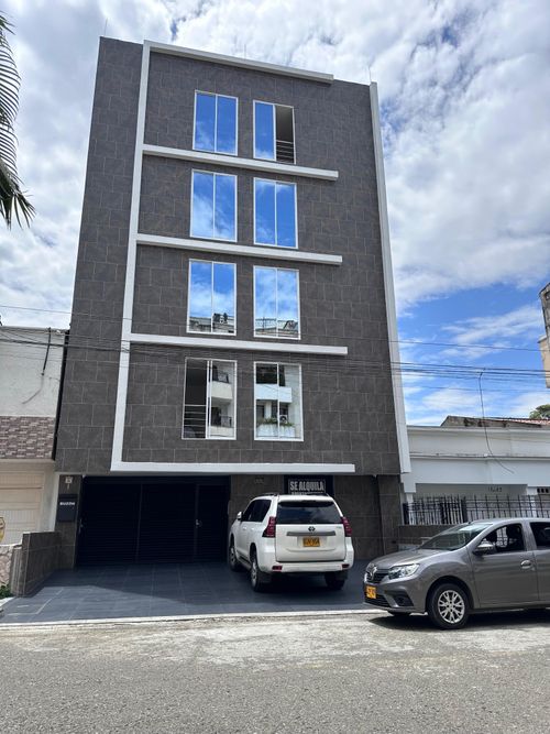 Apartamento en Arriendo en El ingenio, Cali - Miniatura 2