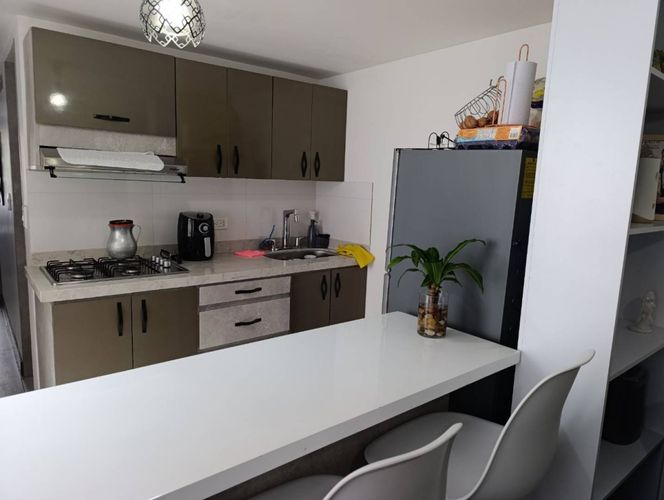 Apartamento en Venta en Los alcazares, Manizales - Miniatura 3