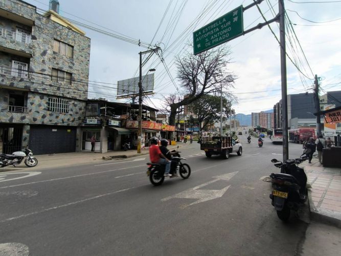 Local en Arriendo en San isidro, Itaguí - Miniatura 8