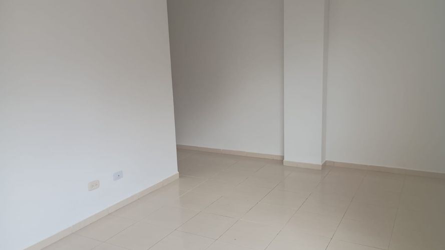 Apartamento en Venta en Pinares, Pereira - Miniatura 11