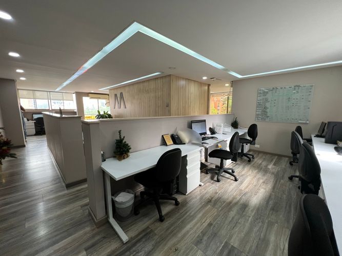 Oficina en Venta en El Poblado, Medellín - Miniatura 12