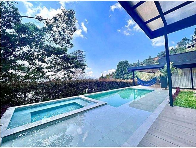 Casa en Arriendo en Las palmas, Envigado - Imagen 1
