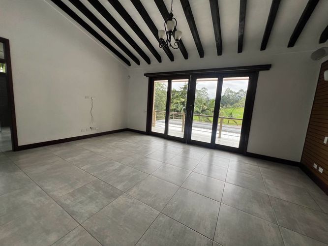 Casa en Arriendo en Llano Grande, Medellín - Miniatura 28