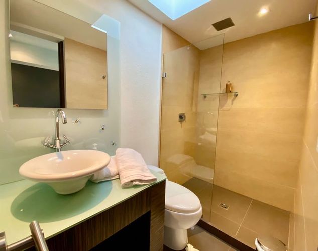 Casa en Arriendo en Medellín - Miniatura 21