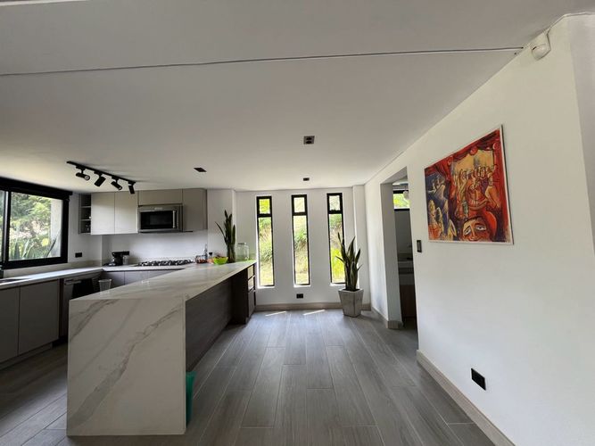 Casa en Arriendo en Rionegro - Miniatura 3