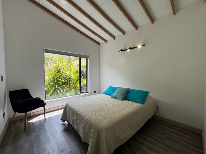 Casa en Arriendo en Rionegro - Miniatura 9