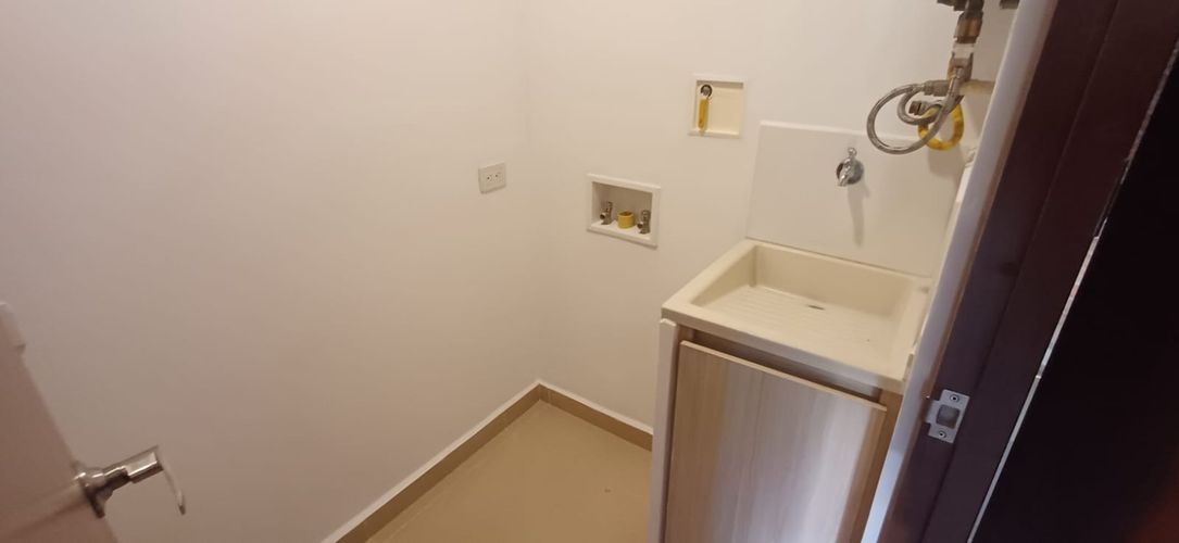 Apartaestudio en Arriendo en Medellín - Miniatura 4