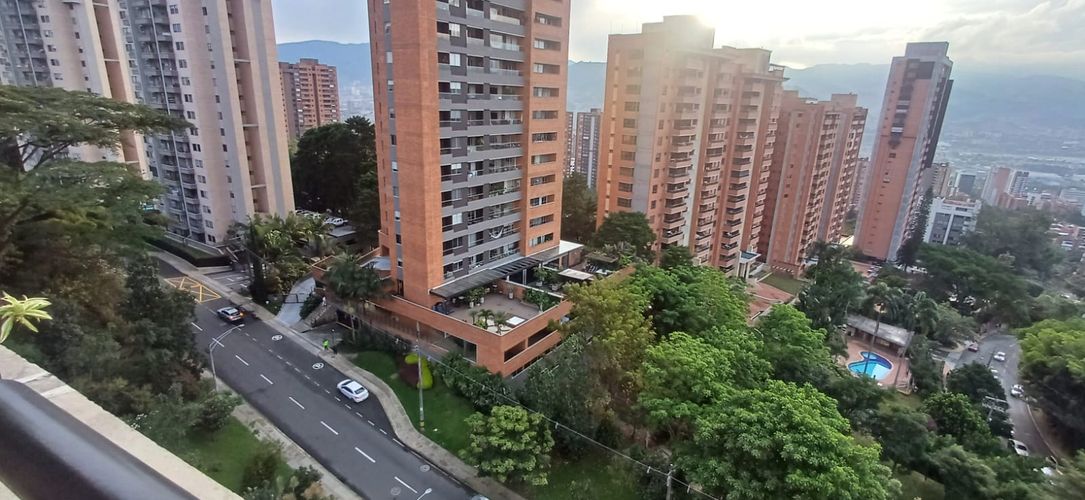 Apartaestudio en Arriendo en Medellín - Miniatura 11