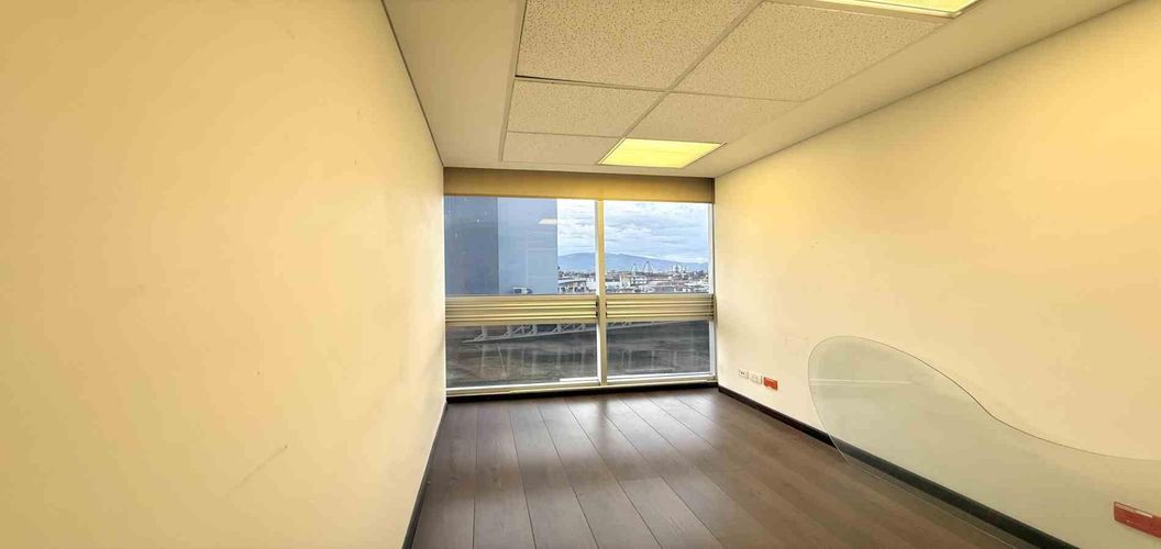 Oficina en Arriendo en Pinares, Pereira - Miniatura 8