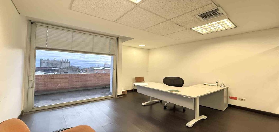 Oficina en Arriendo en Pinares, Pereira - Miniatura 12