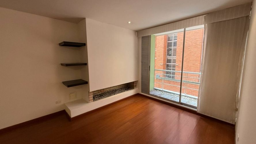 Apartamento en Arriendo en Bella suiza, Bogotá - Miniatura 2