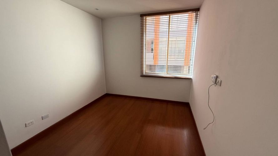 Apartamento en Arriendo en Bella suiza, Bogotá - Miniatura 4