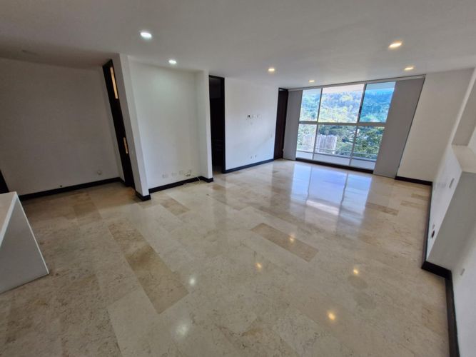 Apartaestudio en Arriendo en Aves Maria, Sabaneta - Imagen 1