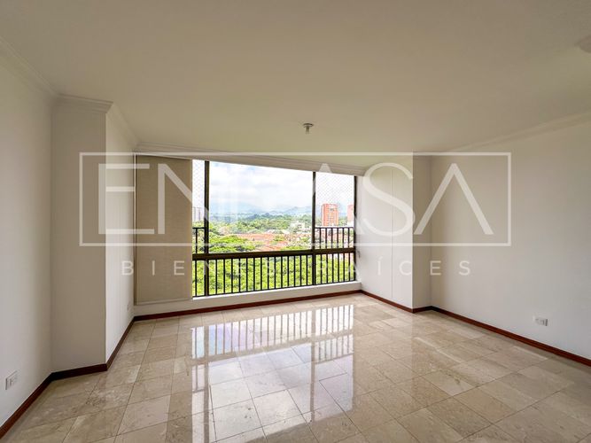 Apartamento en Venta en Ciudad jardin, Cali - Miniatura 3