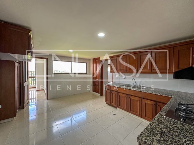 Apartamento en Venta en Ciudad jardin, Cali - Miniatura 8