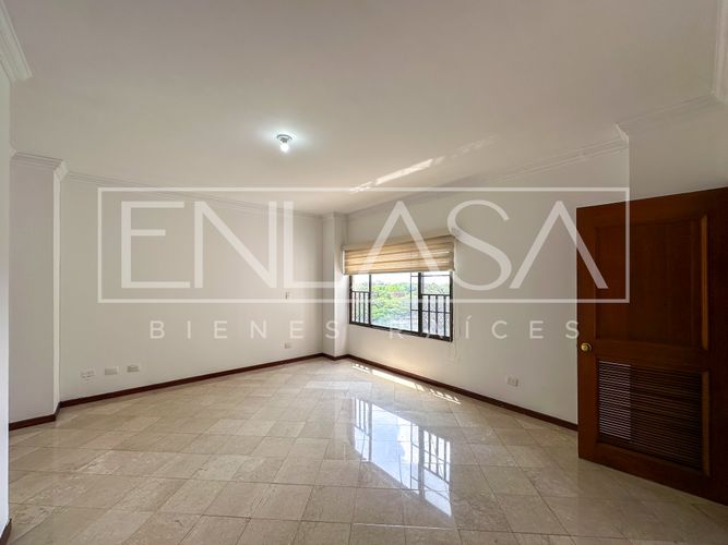 Apartamento en Venta en Ciudad jardin, Cali - Miniatura 13