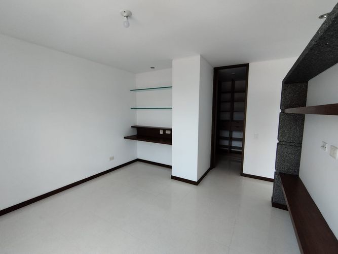 Apartaestudio en Arriendo en Laureles, Medellín - Miniatura 3