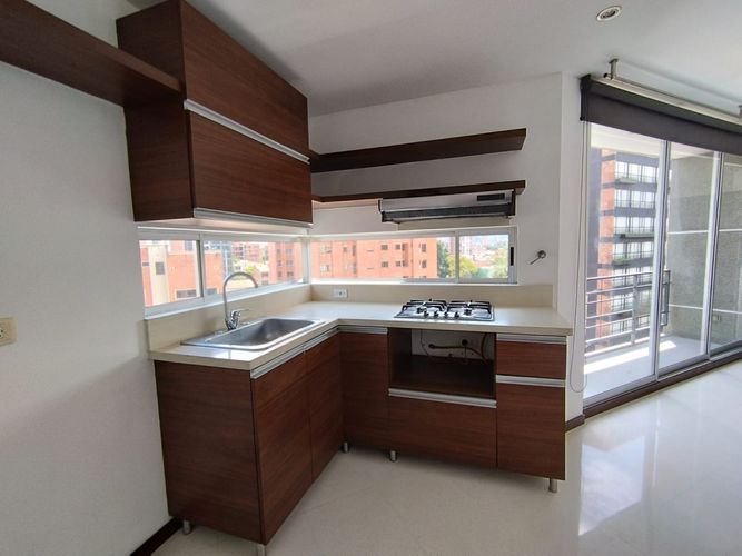 Apartaestudio en Arriendo en Laureles, Medellín - Miniatura 5