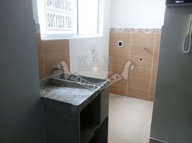 Apartaestudio en Arriendo en Comuneros, Bucaramanga - Miniatura 4