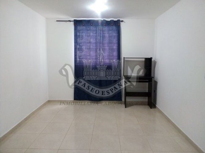 Apartaestudio en Arriendo en Comuneros, Bucaramanga - Miniatura 5
